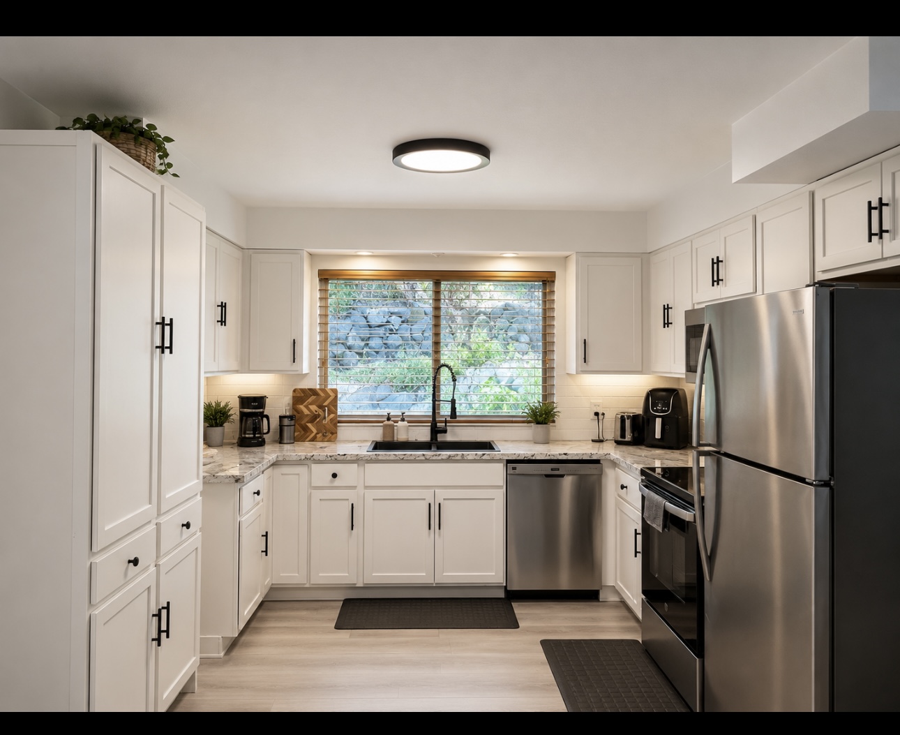 Warm and welcoming Alora Care AFH home in Bremerton Washington